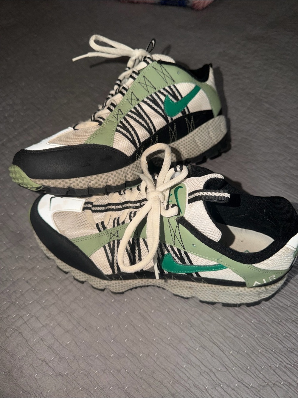 Nike Air Humara Oil Green/Malachite style FJ7098-301